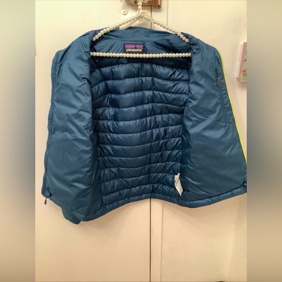 Patagonia Men's Down Puffer Jacket Teal Blue With Lime Yellow Zipper Size XS - Picture 11 of 12